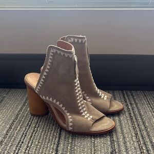 Bernardo Taupe Peep-Toe Heels